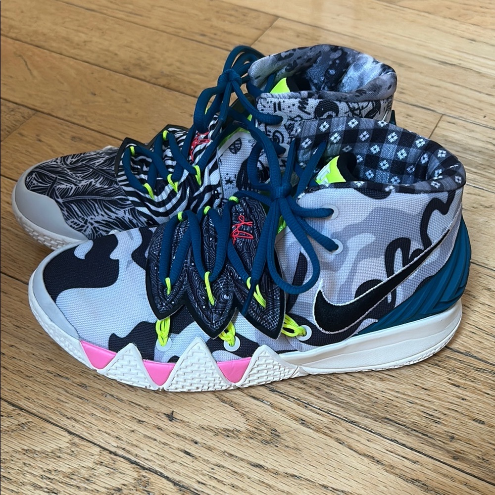 Nike Kybrid S2 what the neon size 6.5